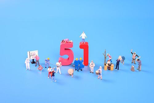 五一假期人均出游4.18天