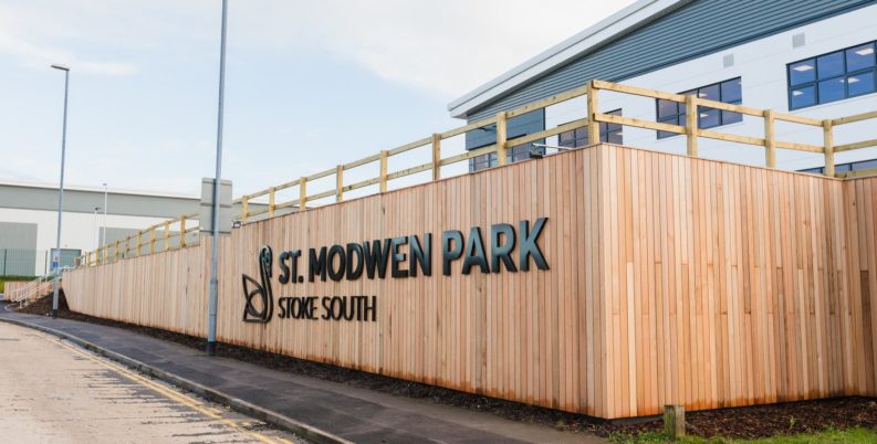 STMODWENPROPERTIES股票因黑石集团提出的1.21亿英镑收购要约而上涨23.8%