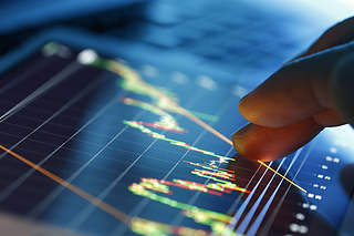 FXTM富拓：英镑兑纽元空头寻求下行测试61.8%斐波位