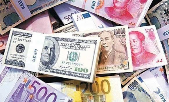 日元暴涨近240点，分析师：“投资者还没有放弃对日本央行加息的押注”